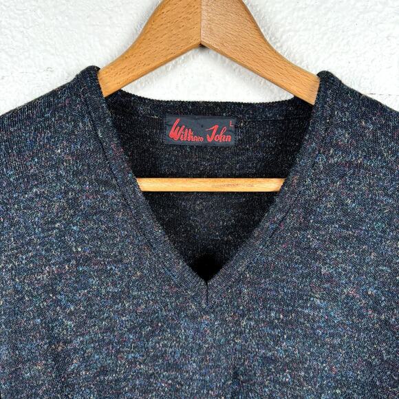 Vintage William John Sweater Size Large Grey V Neck Pullover Union Made USA 80s - Picture 2 of 5